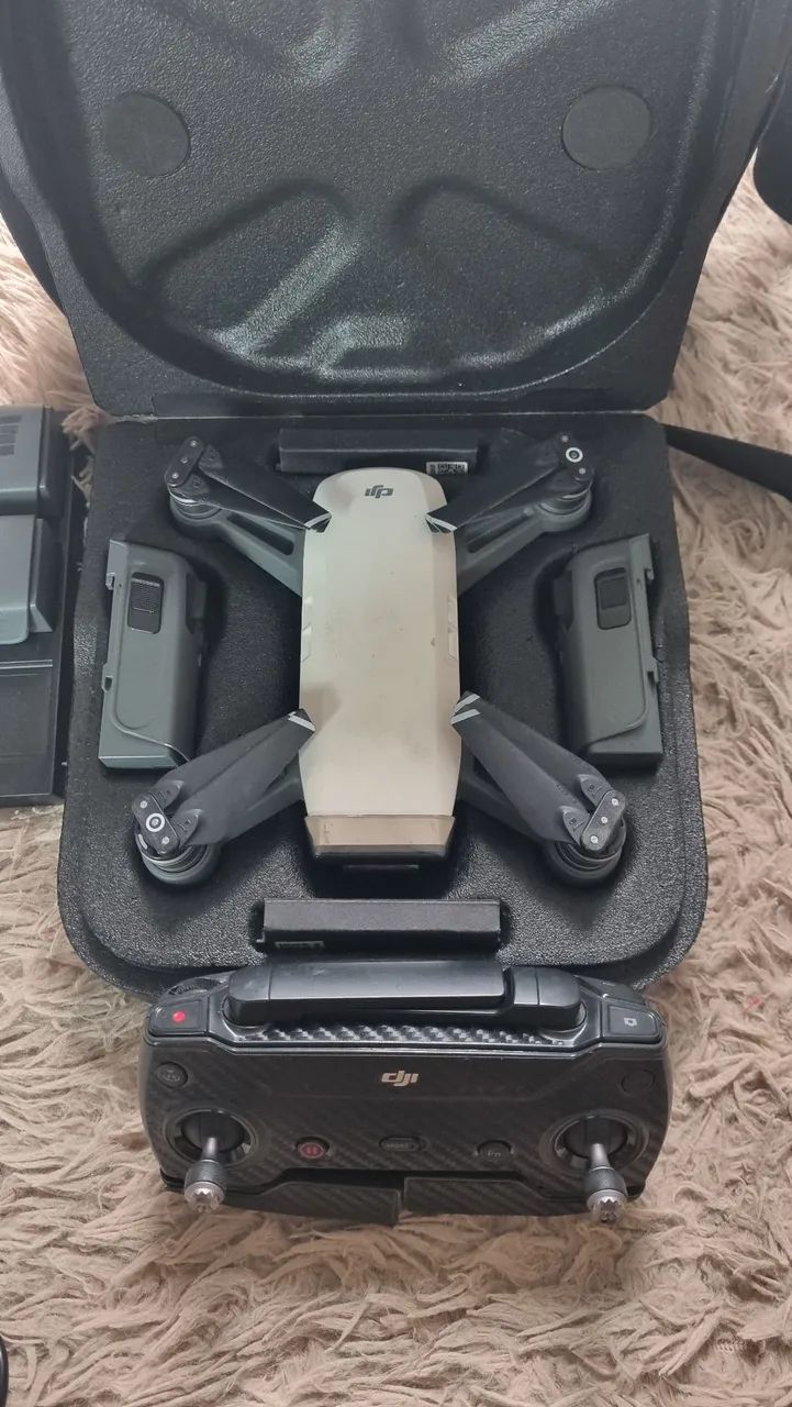 Drone DJI Spark Fly More Combo com 4 baterias. - Foto 2