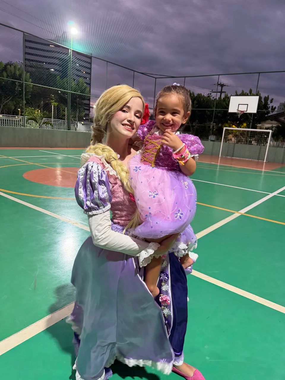 Rapunzel para o seu evento * 