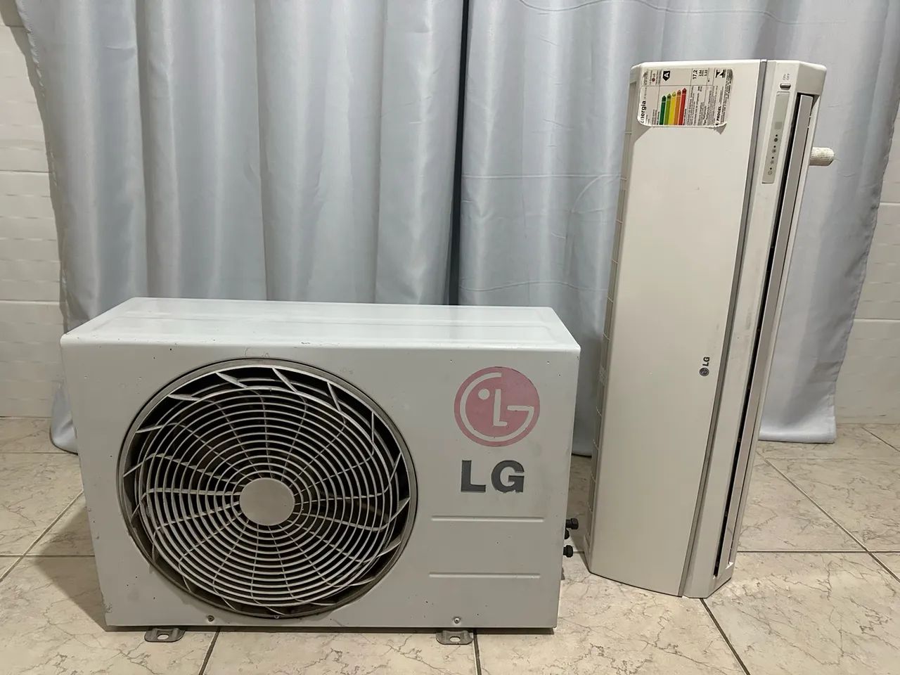 Ar condicionado LG 9000 BTUs 