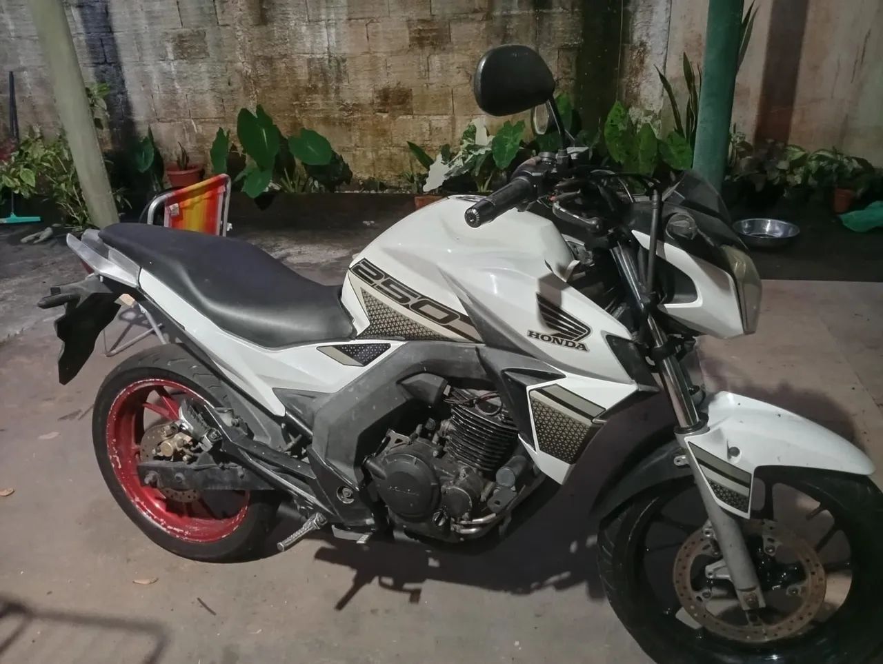 Cb twister 250f