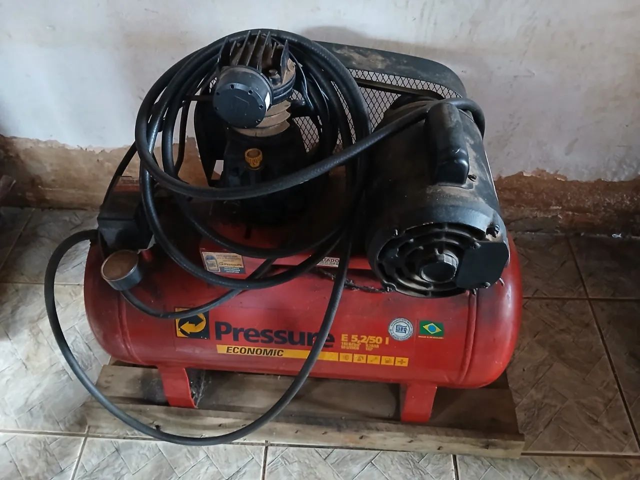 Compressor de Ar Pressure 50 L - 1 HP - Funcionando Perfeitamente - Foto 2