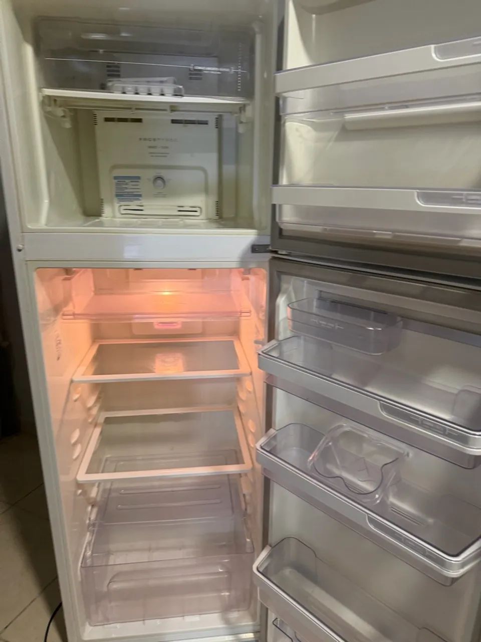 Geladeira Eletrolux Duplex Fros Fre 220v  - Foto 5