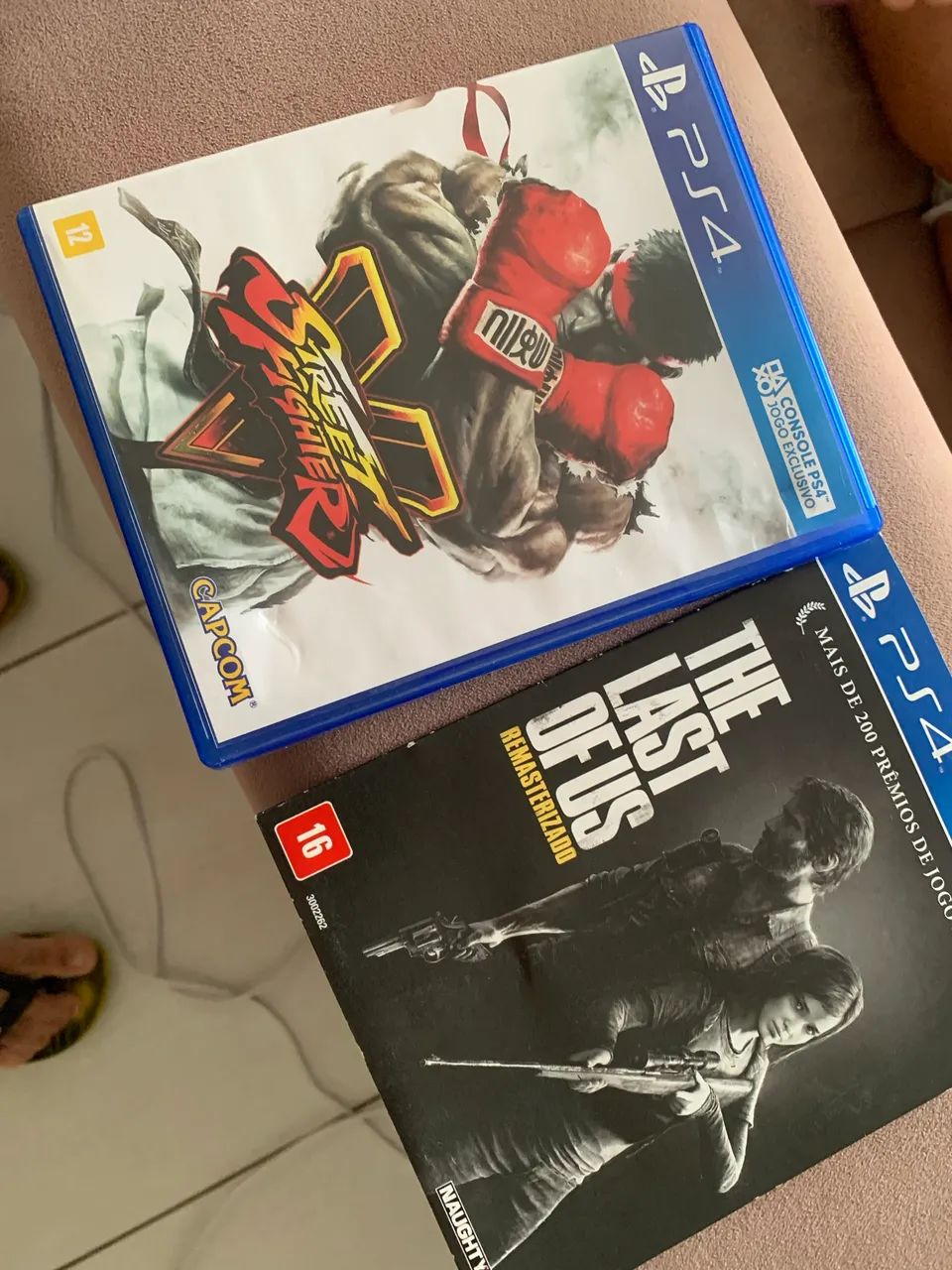 PS4 com 2 controles  - Foto 2