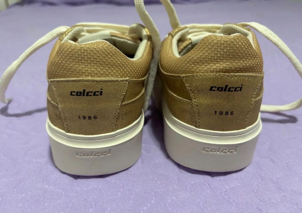 Tênis colcci 006 Cool dourado  - Foto 3