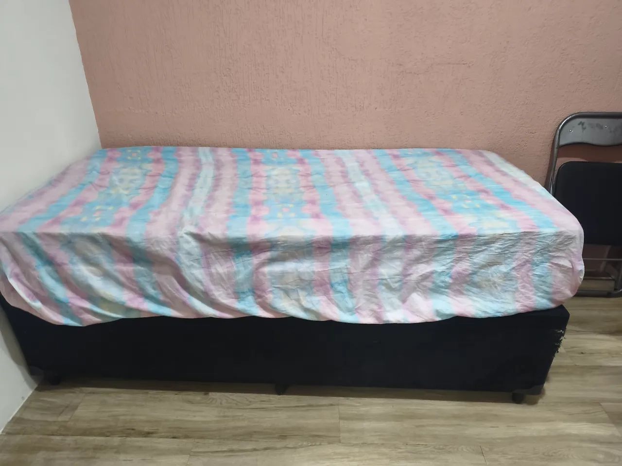 Cama baú de solteiro 