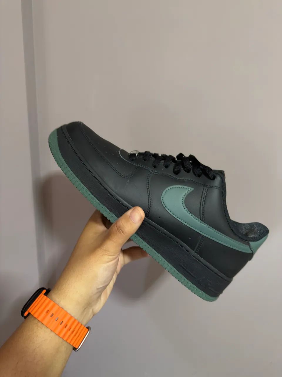 Nike AirForce Preto e Verde - Tamanho 44 - Foto 2