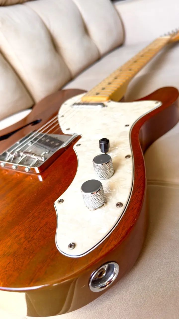 Squier Classic Vibe Thinline  - Foto 4