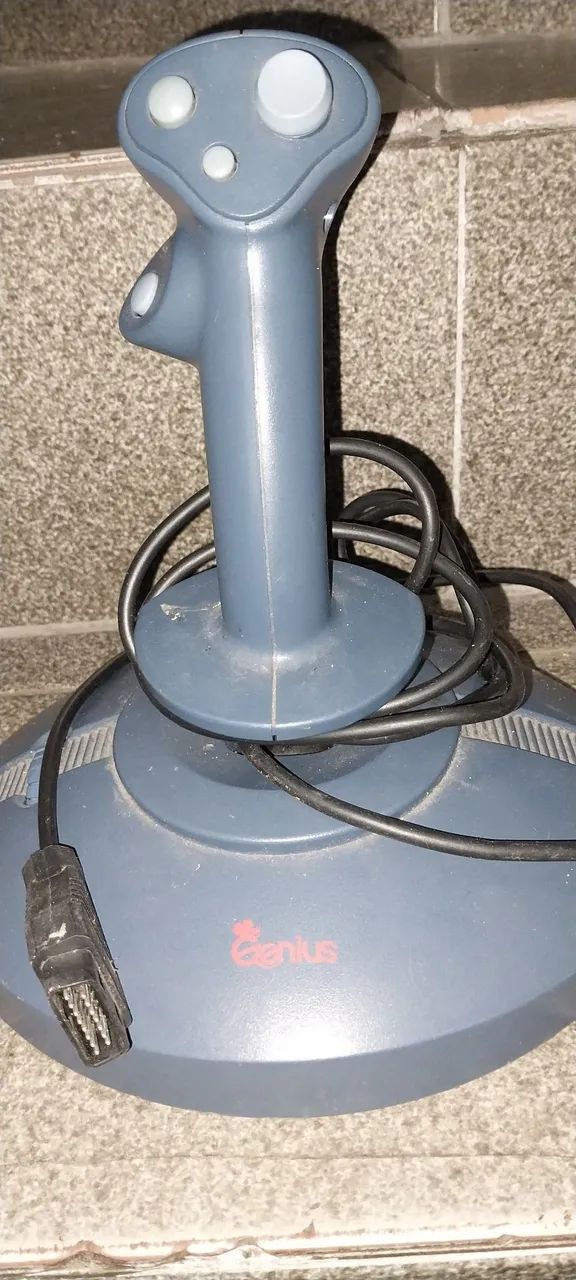 Controle antigo para computador  - Foto 5