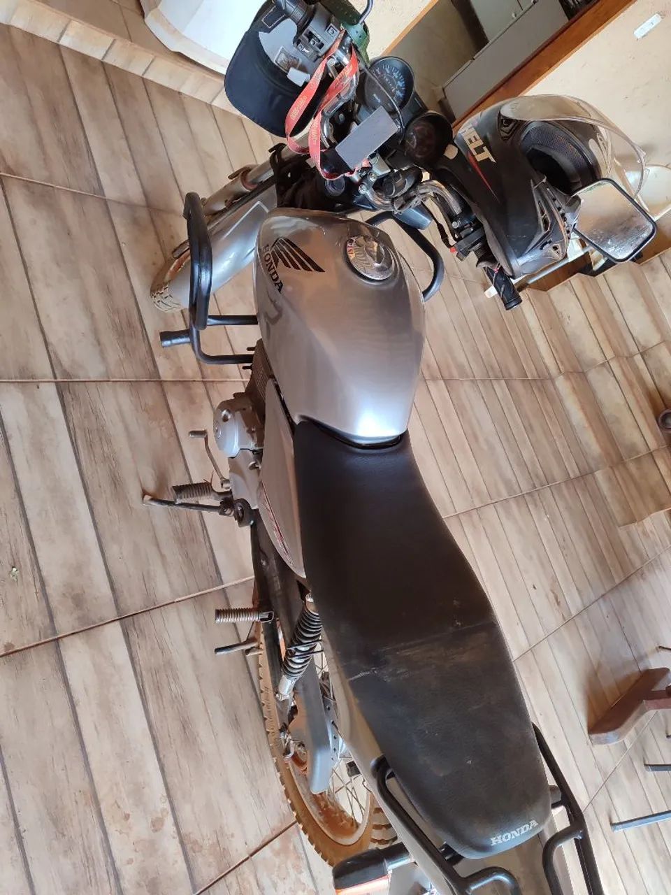 Titan 150 es 2008