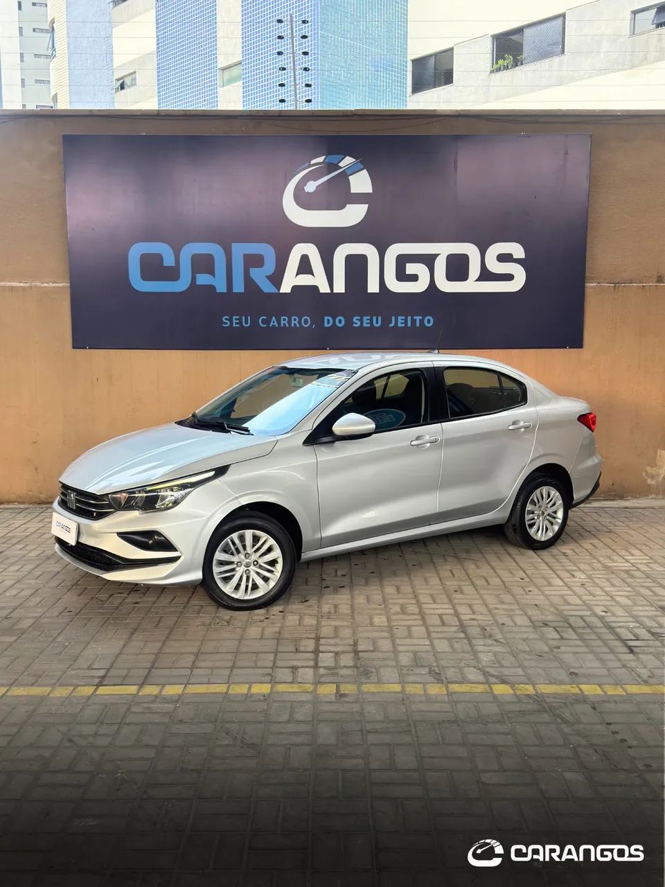 Fiat Cronos Drive 1.3 8V Flex Aut. 2023 - Foto 2