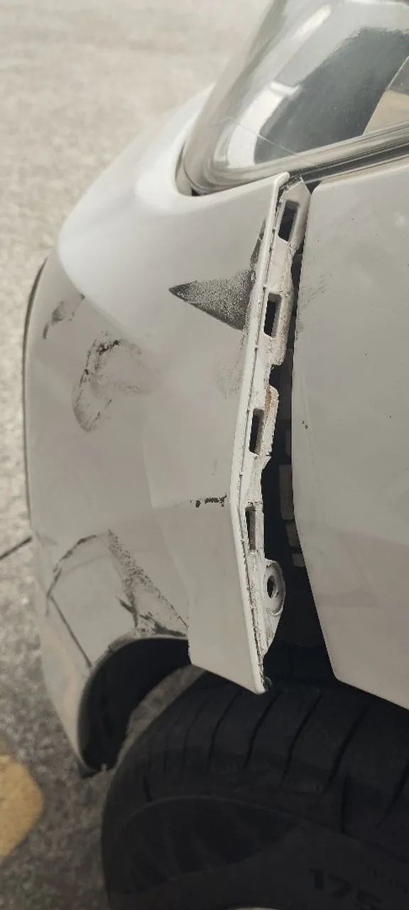Para-choque UP TSI - Pequeno detalhe de fácil reparo