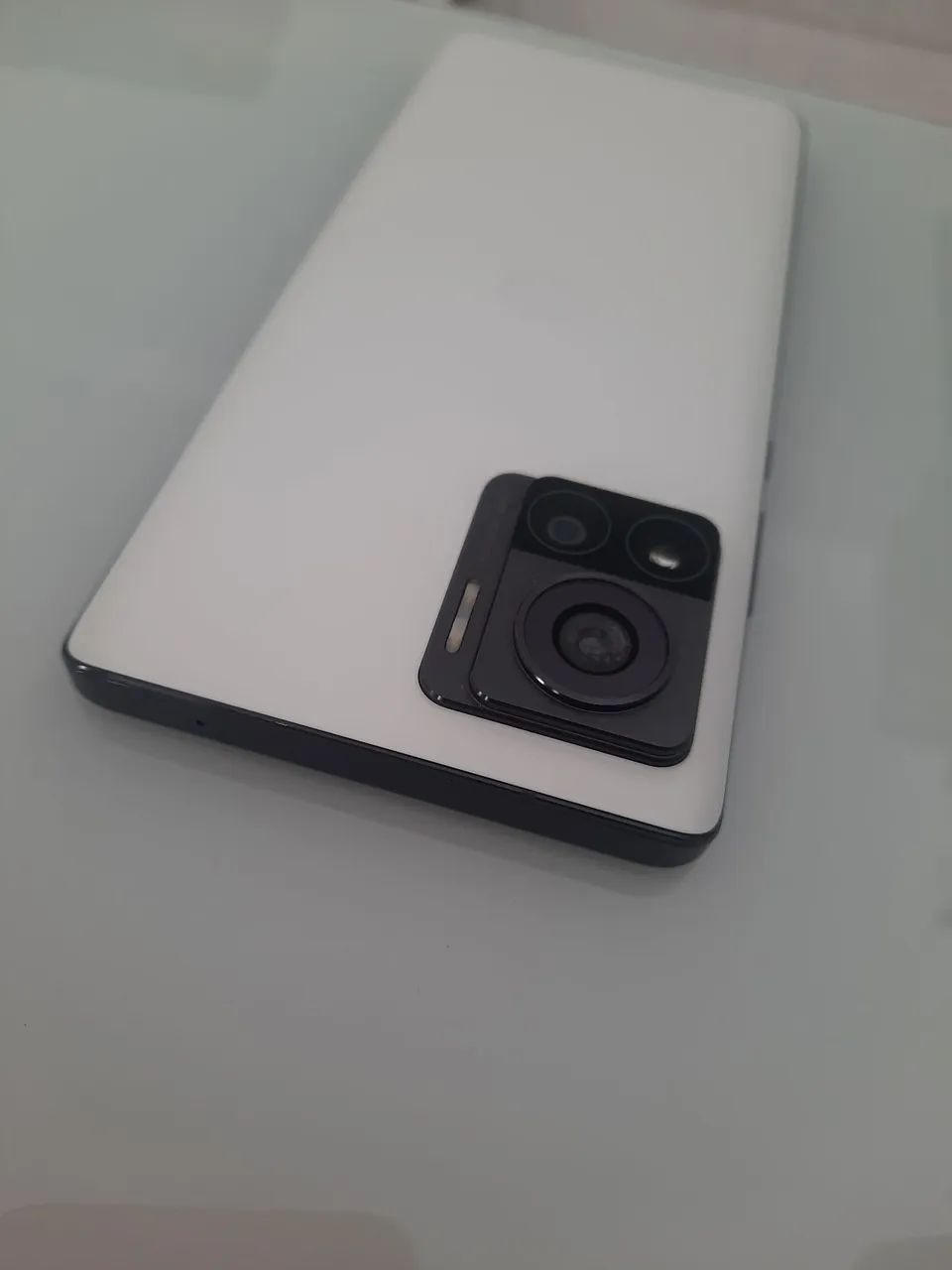 Motorola Edge 30 Ultra 256GB  - Foto 4