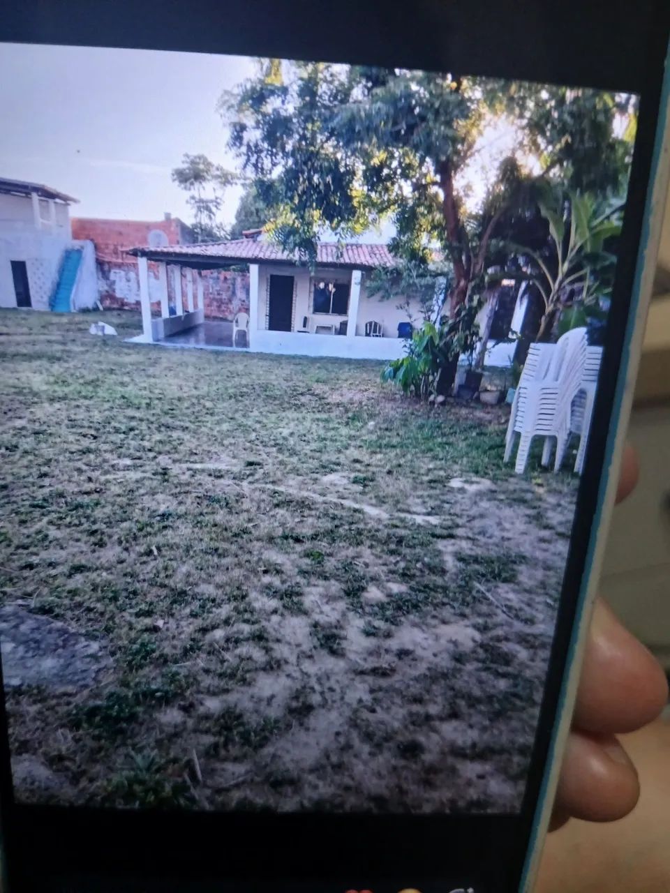 Casa com terreno grande urgente vendo