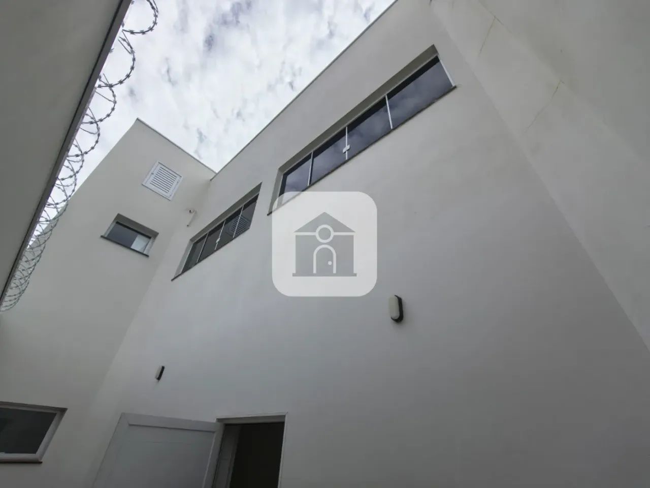 Galpão comercial para locação no bairro Granada - Foto 5