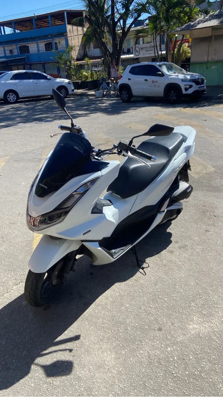 PCX MUITO NOVA!