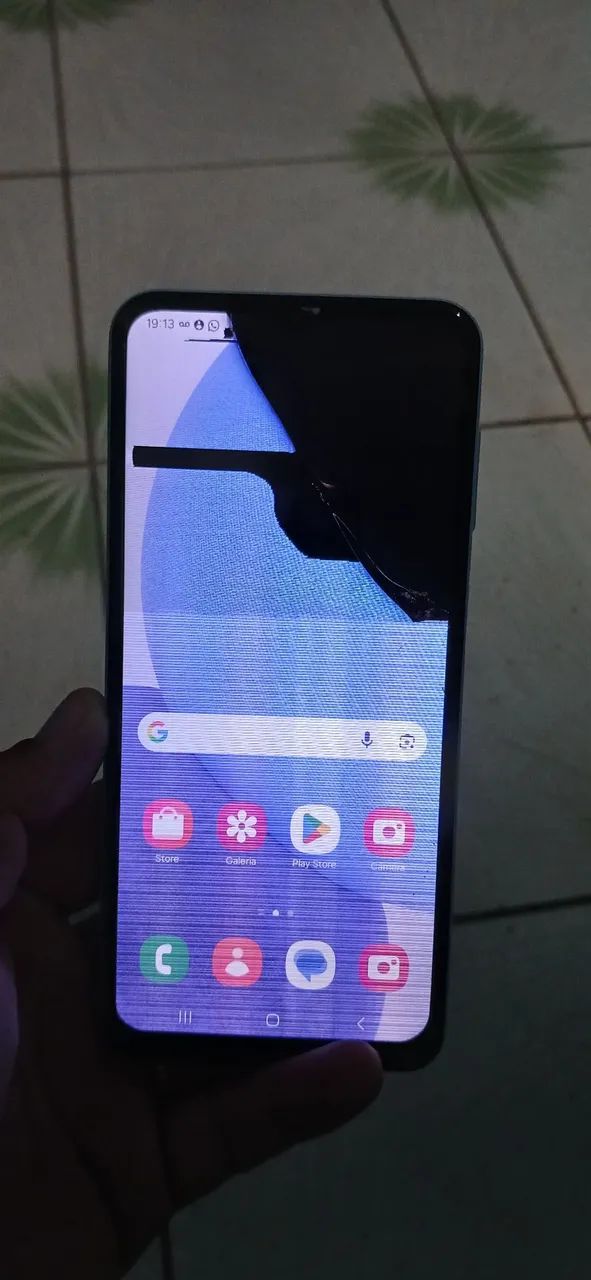 CELULAR SAMSUNG COM TELA QUEBRADA - Foto 2