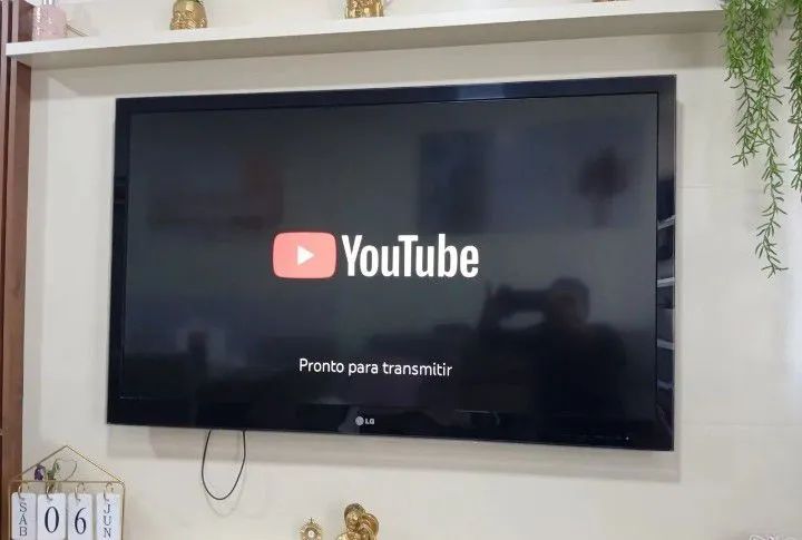 TV LG 47 lcd com Chromecast  - Foto 5