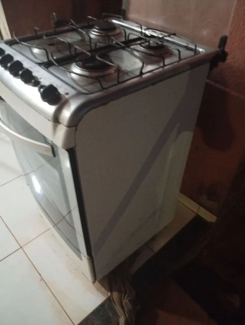 Fogão Eletrolux usado  - Foto 5