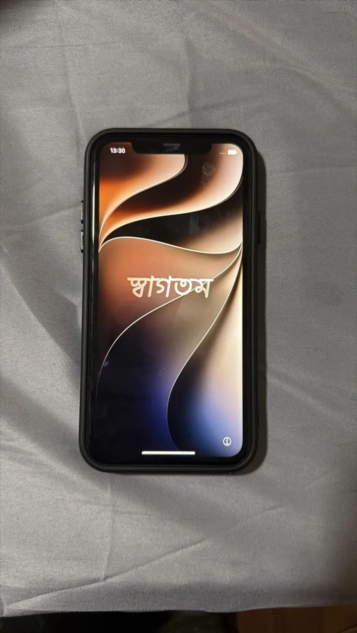     ? IPHONE + MOTO G56 À VENDA!