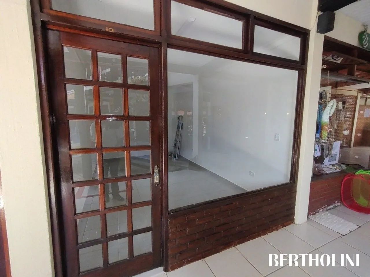 Sala Comercial com 21m² em Penedo RJ. - Foto 2