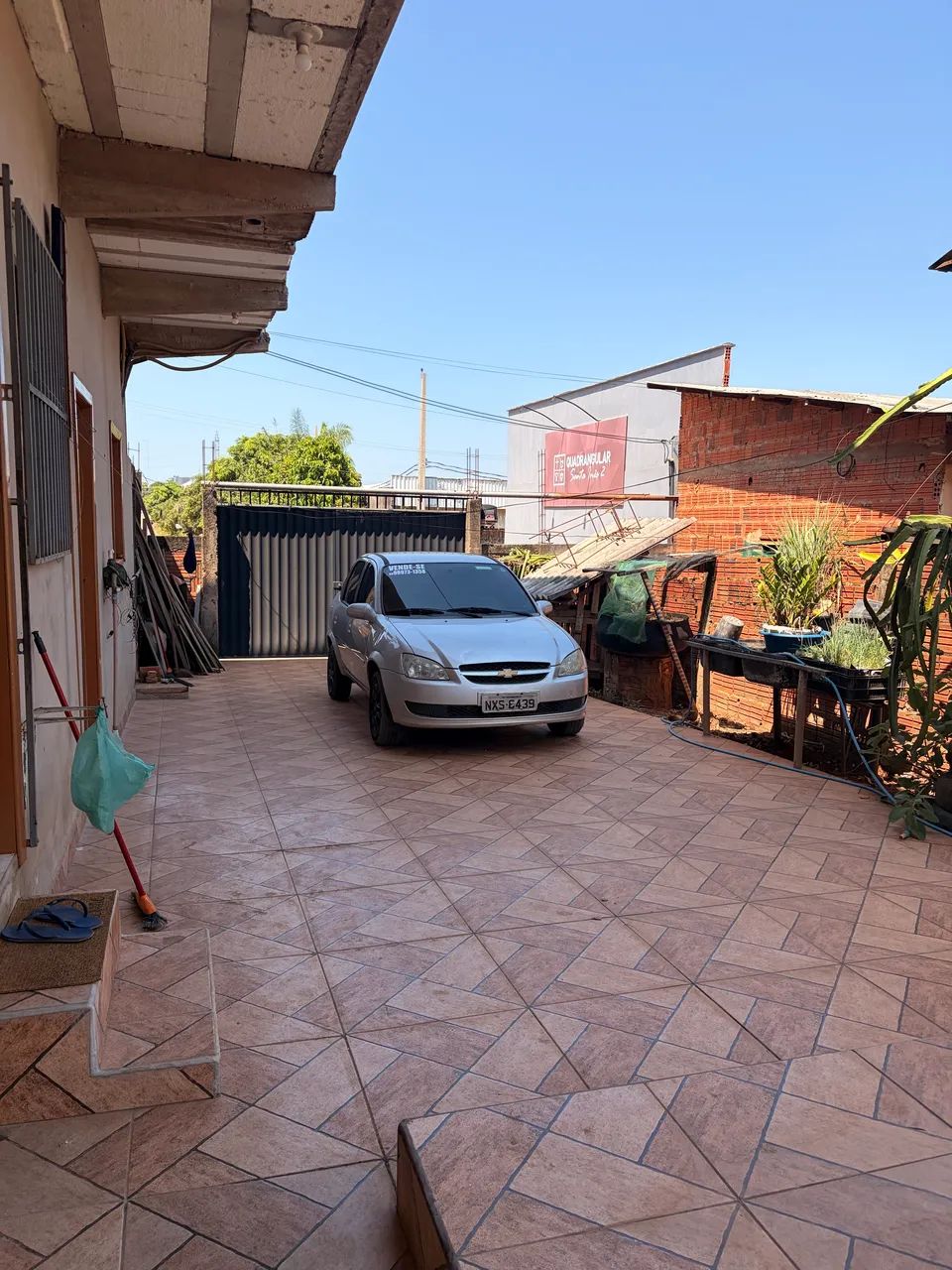 Alugo apartamento com garagem e churrasqueira  - Foto 2