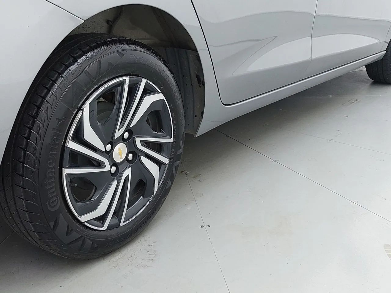 Chevrolet Onix Plus LT 1.0 12V Flex Mec. 4P, foto 14 de 18