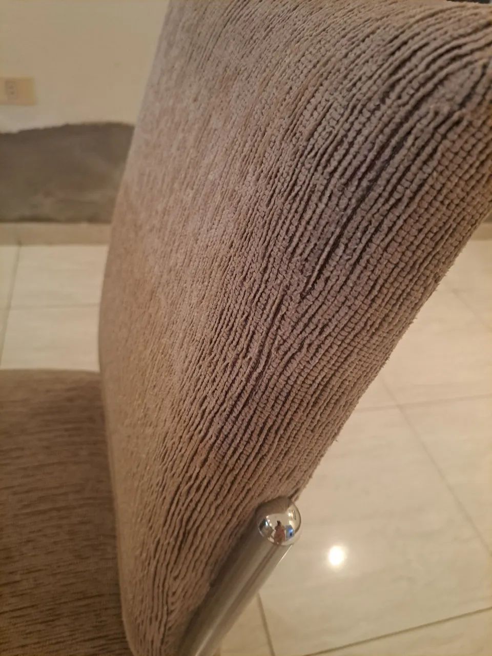 Conjunto mesa 6 cadeiras. Tampo de vidro - Foto 2