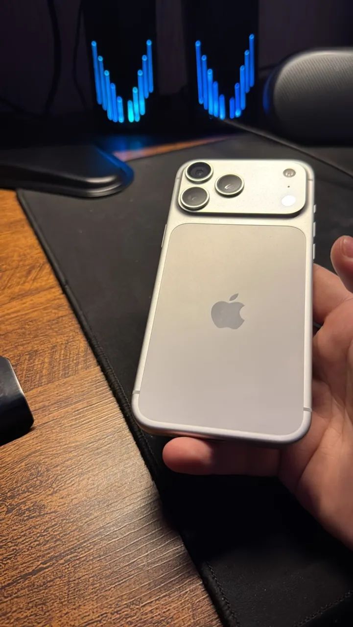 iPhone 17 pro Max  - Foto 2
