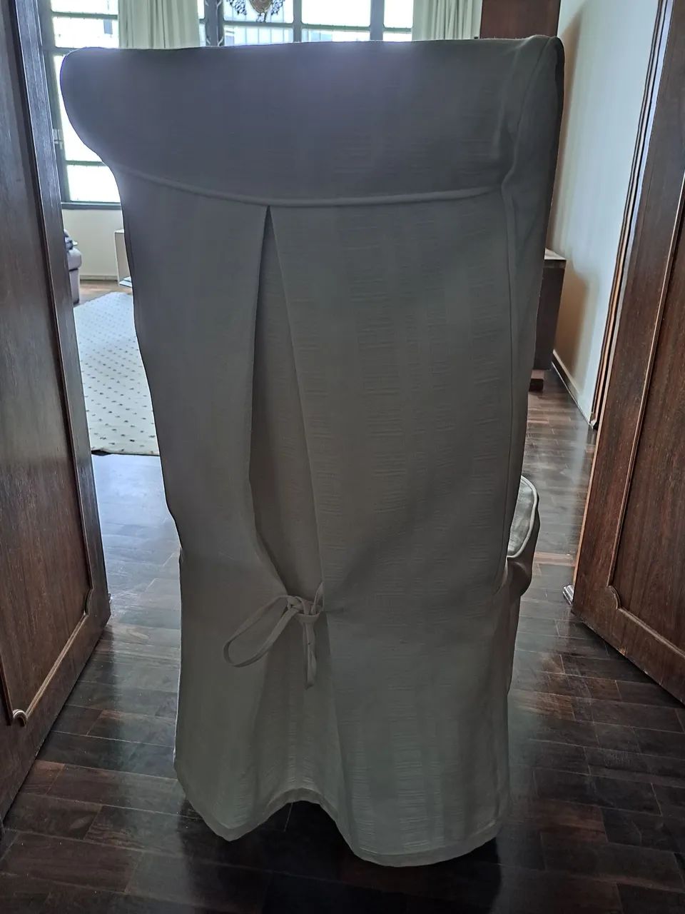 Conjunto com 12 cadeiras de jantar Maria Alice - Foto 4
