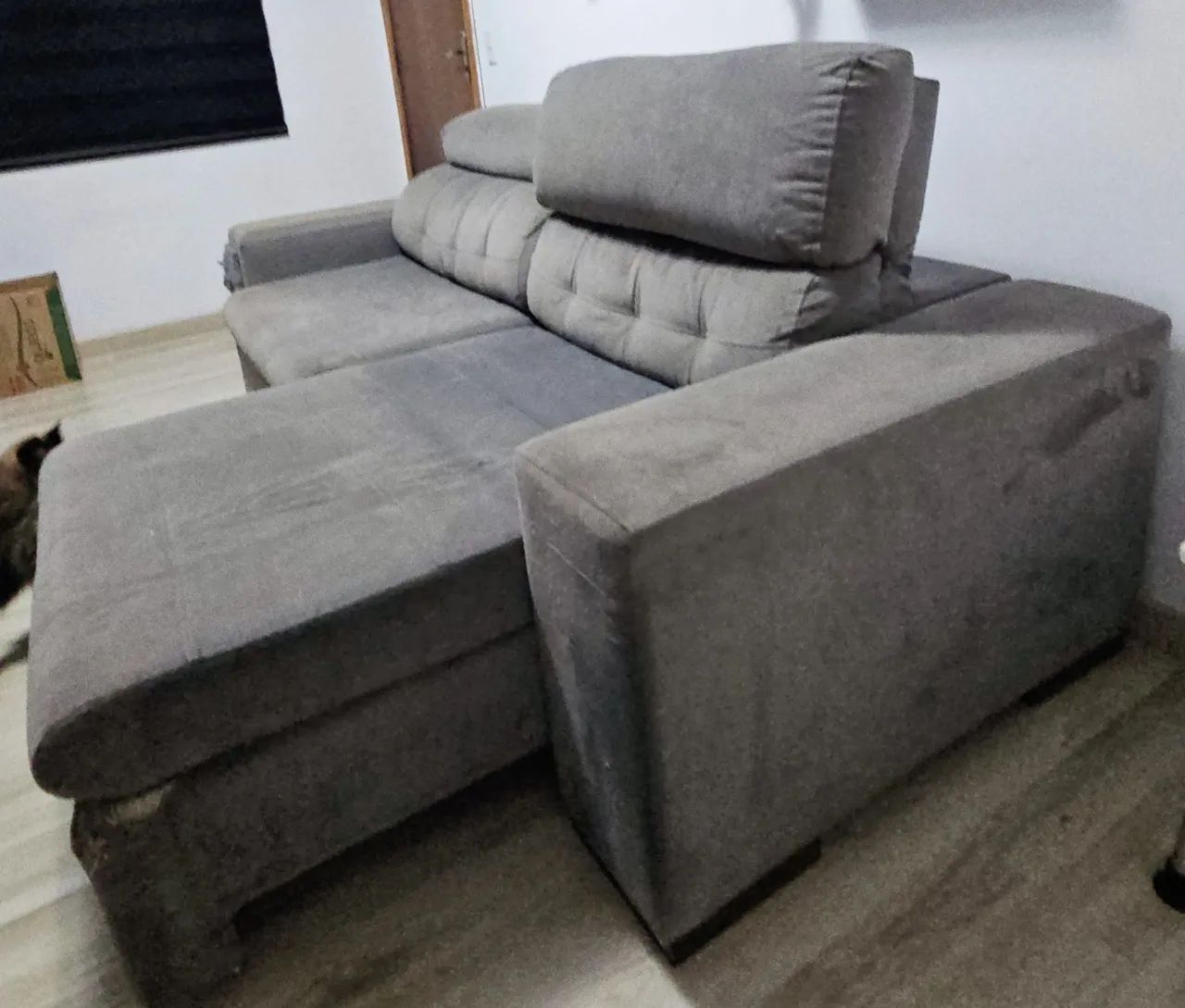 Sofá retrátil e reclinavel 