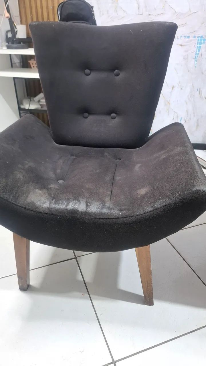 Poltronas65580474155137122