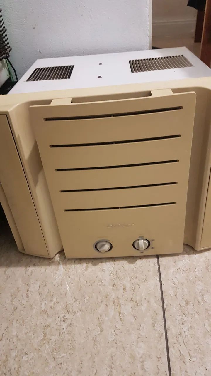 Ar condicionado 7500 Btus  - Foto 2