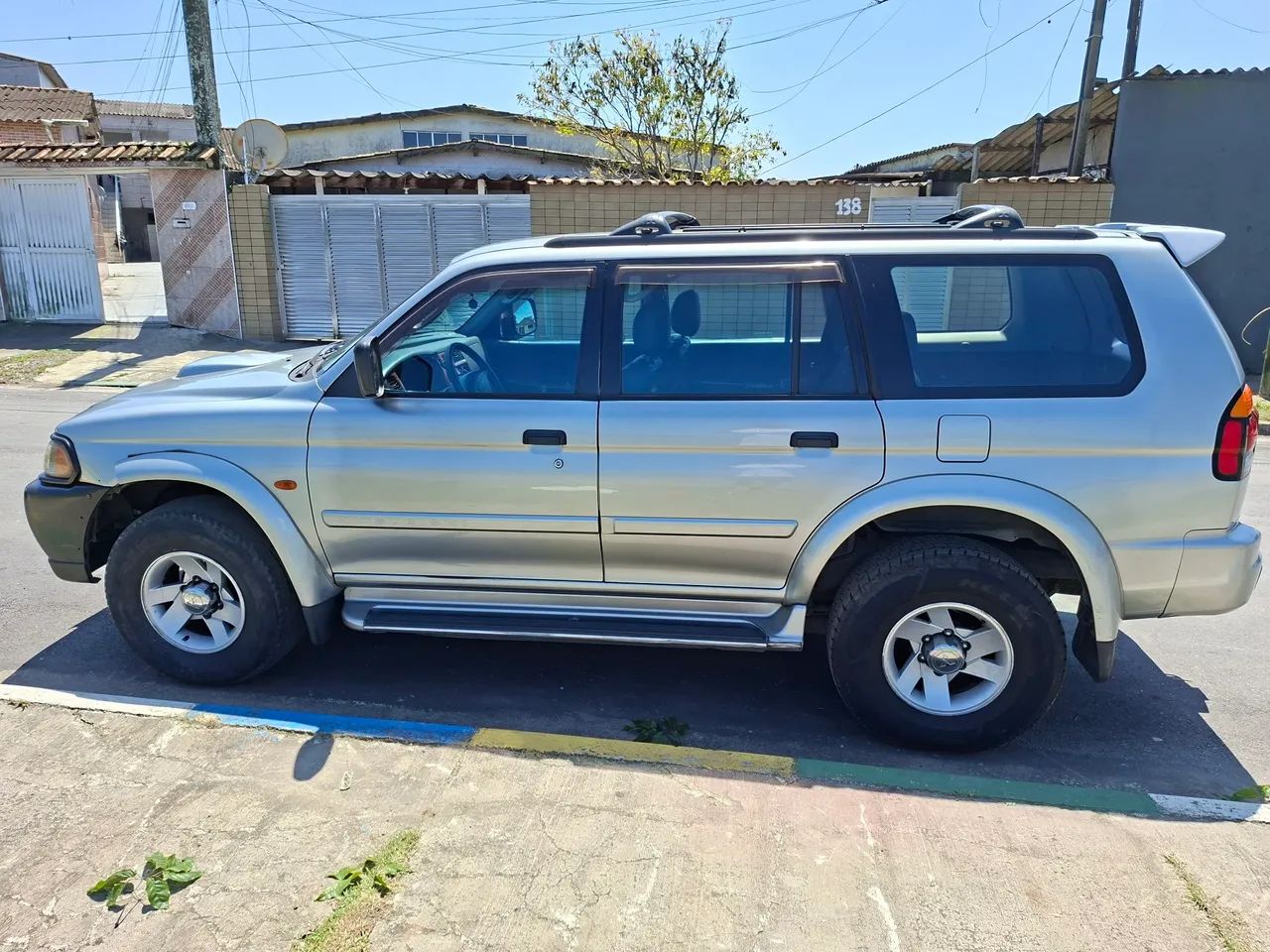 Mitsubishi Pajero Sport HPE 2.4 4X4 Diesel Aut. 2001