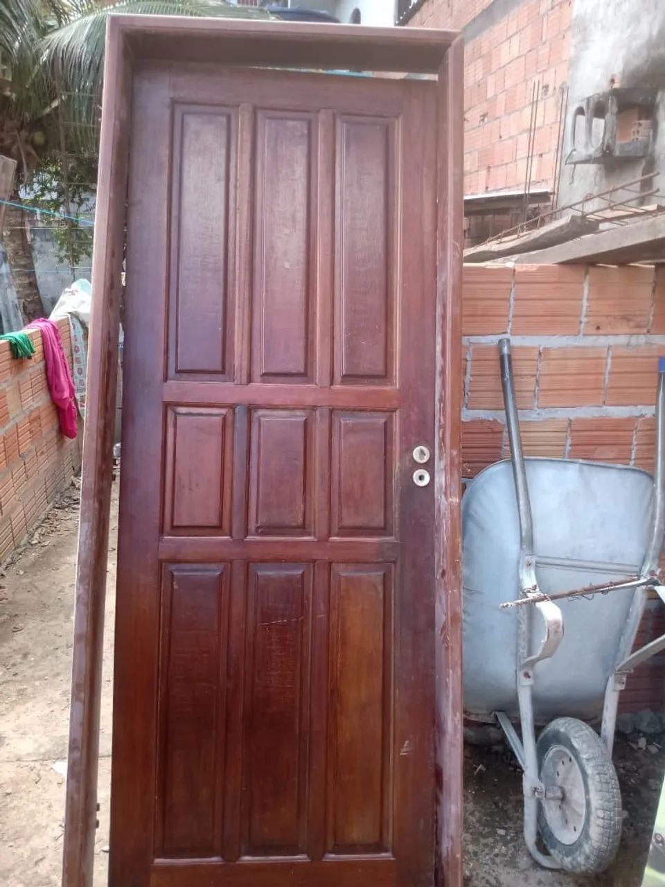 Vendo duas portas duas janelas grandes duas janelas pequenas por apenas 1.500 - Foto 3