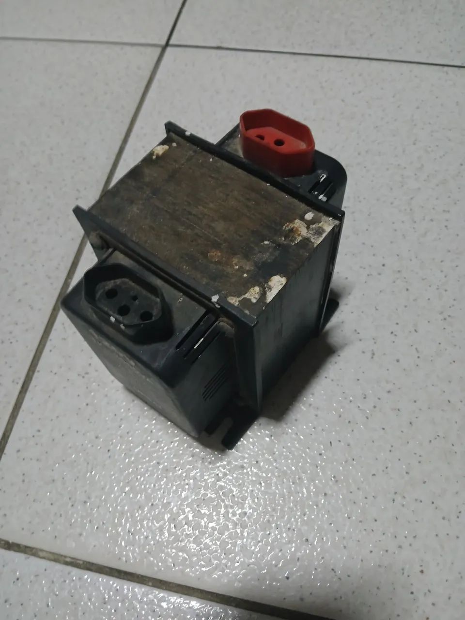 Traz transformador um ar-condicionado. - Foto 3