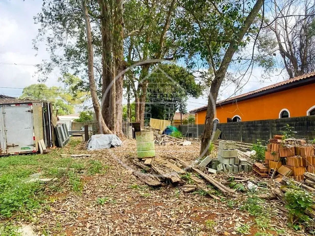 Terreno à venda no Parque do Terceiro Lago