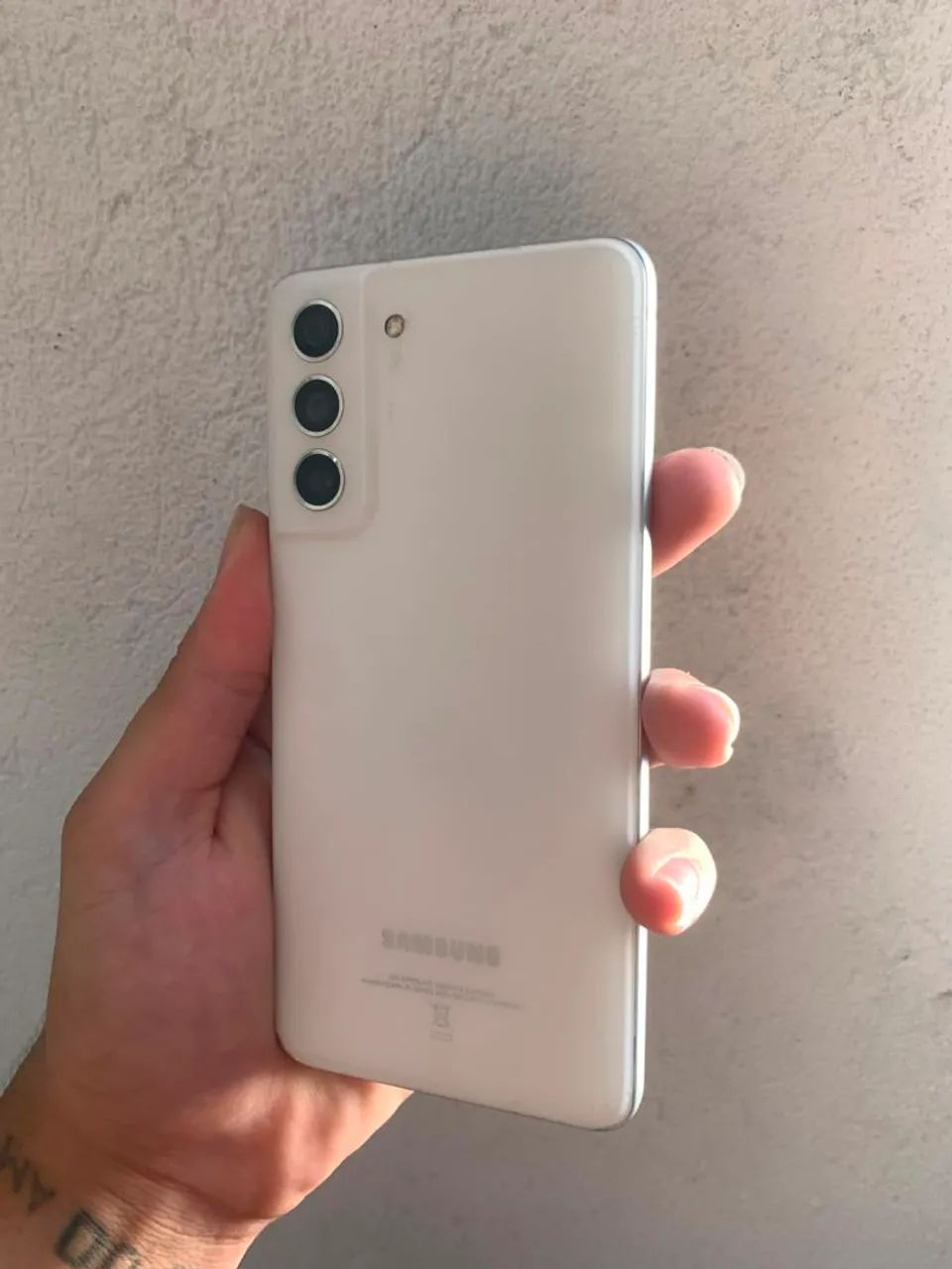 VENDO OU TROCO GALAXY S21 FE - Foto 3