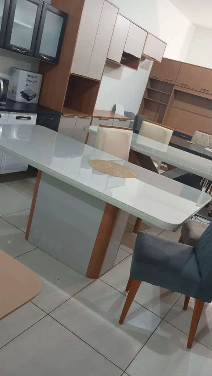 mesa de jantar 6 cadeiras disponivel com entrega Grátis
