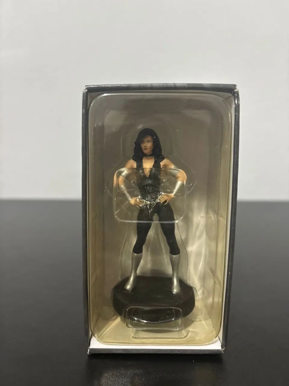 Estatua/Figure Moça Maravilha Eaglemoss - DC Comics
