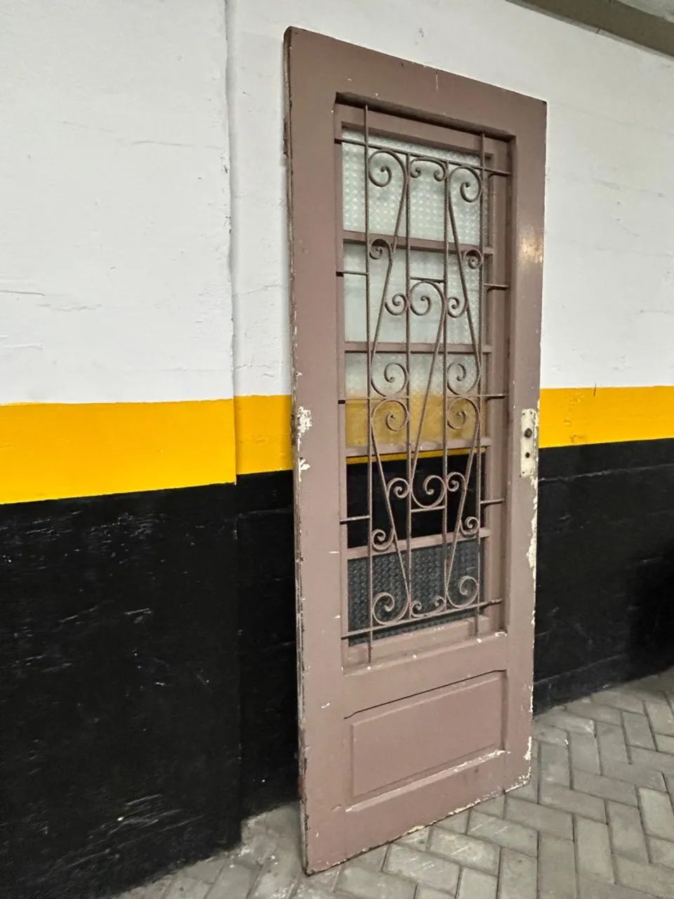 Porta com Postigo - Madeira maciça  - Foto 5