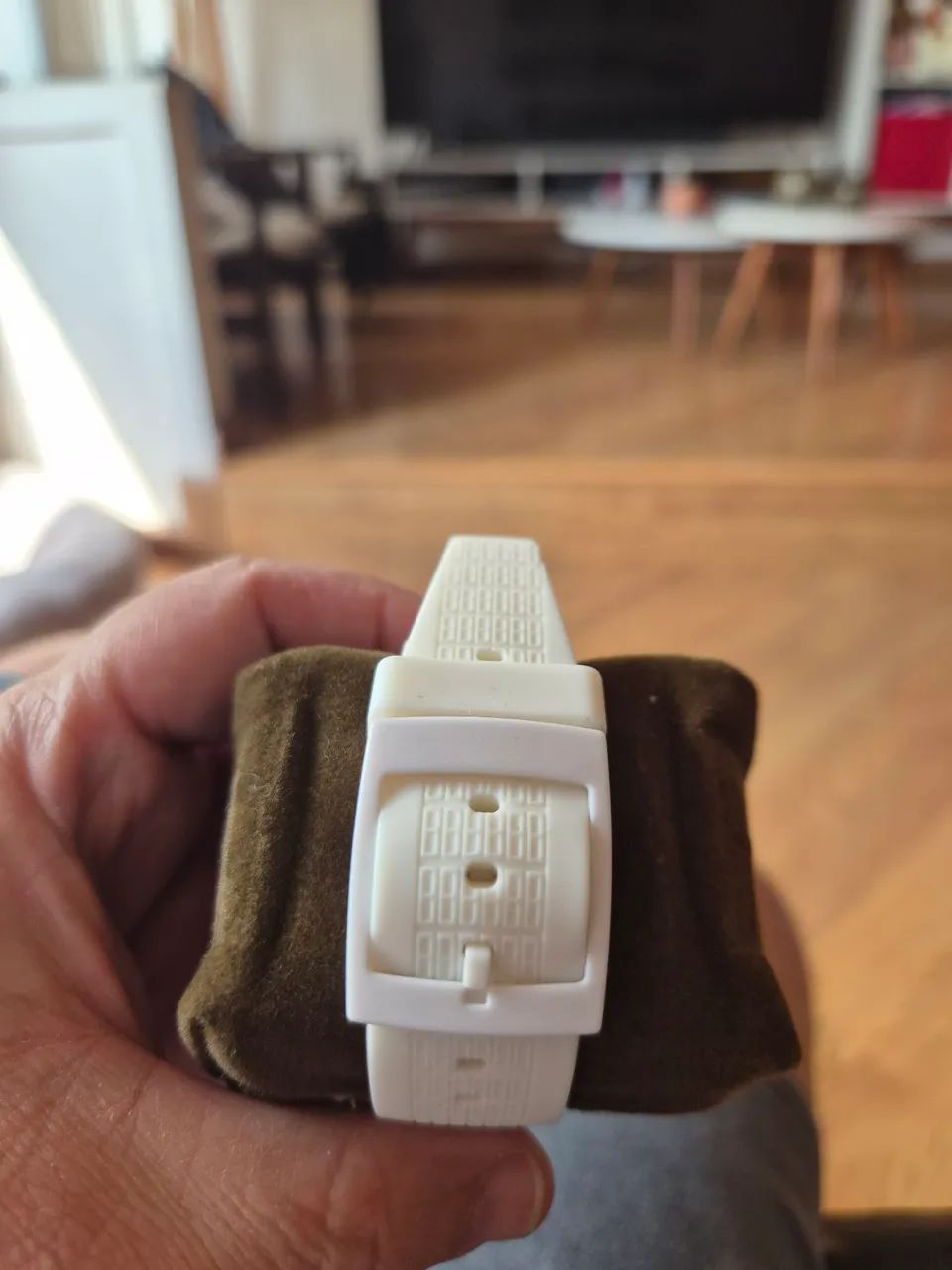 Relogio Swatch Automático com Cronógrafo  modelo SVGK406 - Foto 4