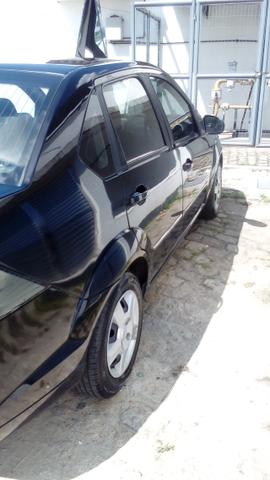 Ford Fiesta Class Sedan 1.6 8v 2° dono - Foto 4