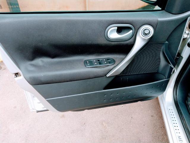 Renault Megane - Foto 6