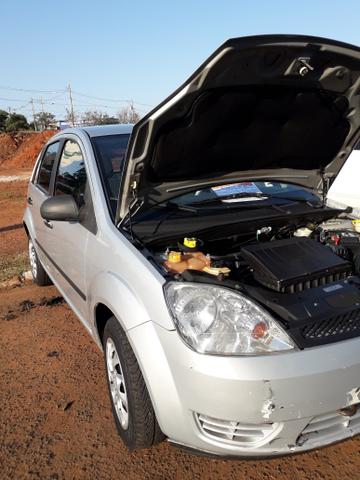 Vendo fiesta hatch 06 1.6 flex - Foto 8