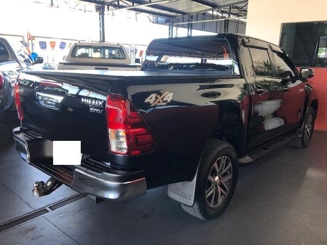 Toyota hilux cabine dupla hilux 2.8 tdi srv cd 4x4 (aut) 2017 - Foto 4