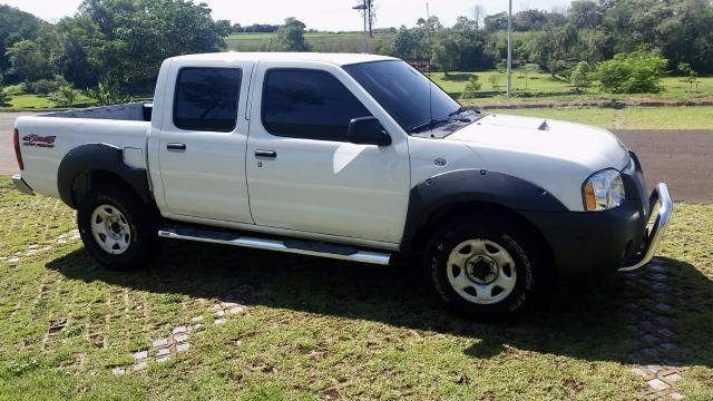 Frontier 4x4 2005 - Foto 3