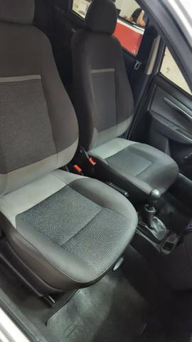 GM - Celta LT 1.0 Completo + air bag e abs 2014 - Foto 14
