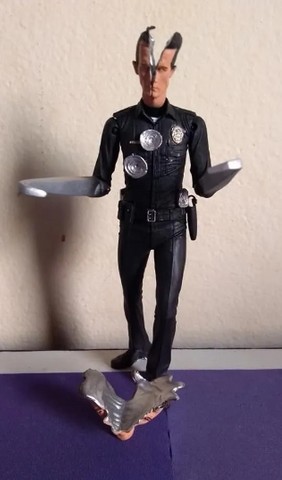 T-1000 Pescadero Hospital Neca