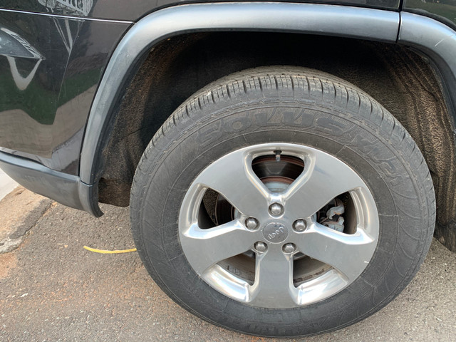 Grand Cherokke 3.6 Ltd 2011 gasolina - Foto 18