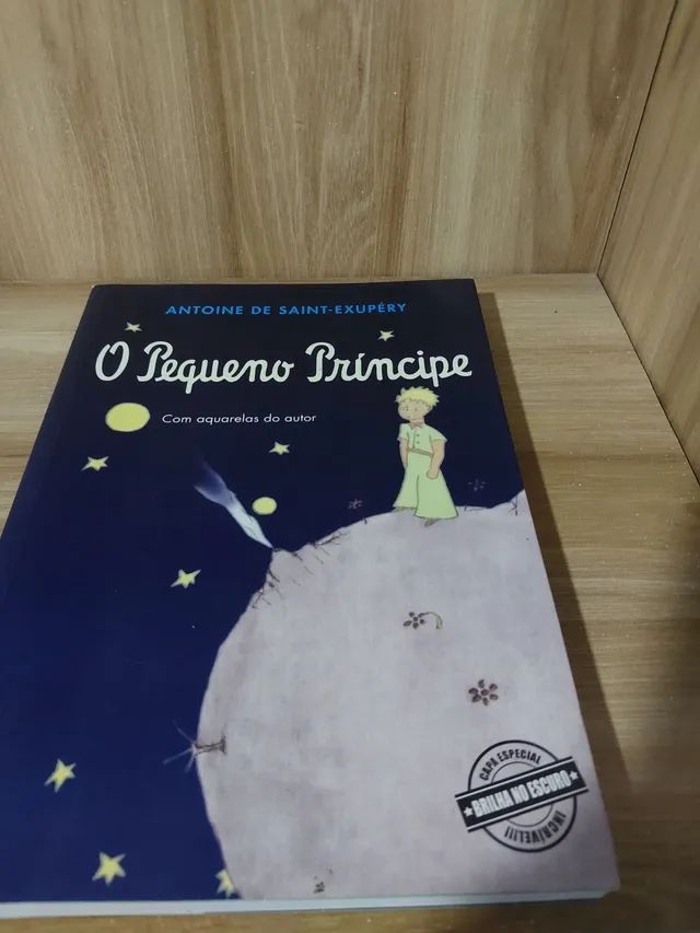 Livro O Pequeno Príncipe Capa Azul - Autor Antoine De Saint-Exupéry